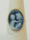 14K YELLOW GOLD MOTHER CHILD BLUE CAMEO RING