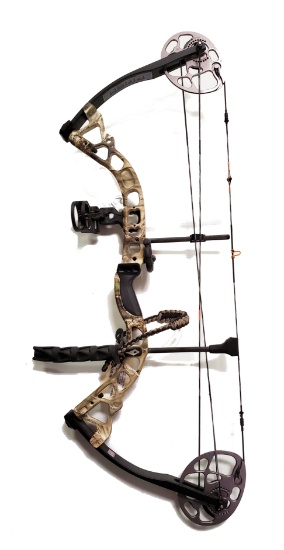 BOWTECH DIAMOND PRISM COMPOUND BOW WITH ACCESSOREIS