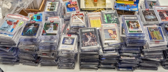 SPORTS CARDS, SIGNED MEMORABILIA, TOYS & COMICS