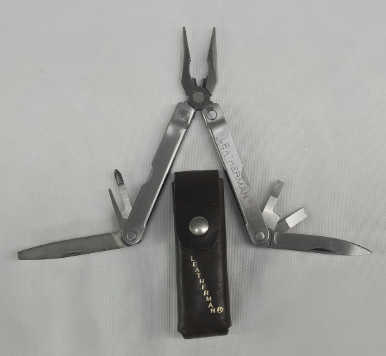 LEATHERMAN U.S.A MULTITOOL & LEATHER CARRYING CASE