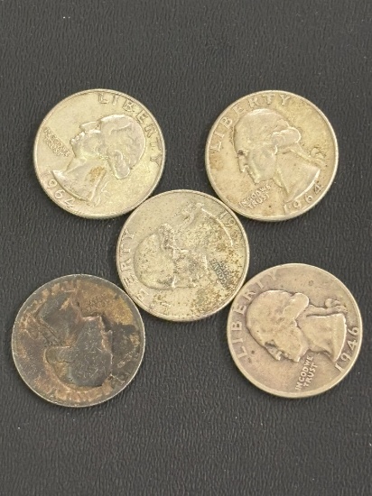 LOT OF 5 SILVER QUARTERS