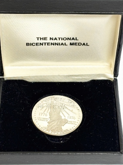 1976 "WE THE PEOPLE" 1-OZ STERLING SILVER COIN