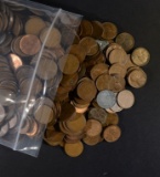 1000 Mixed Date Circulated Wheat Cents.