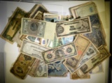 FOREIGN CURRENCY LOT (100 PIECES)