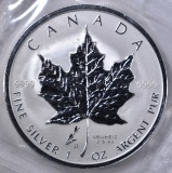 2005 Canada Silver $5 Liberation Privy Maple Leaf