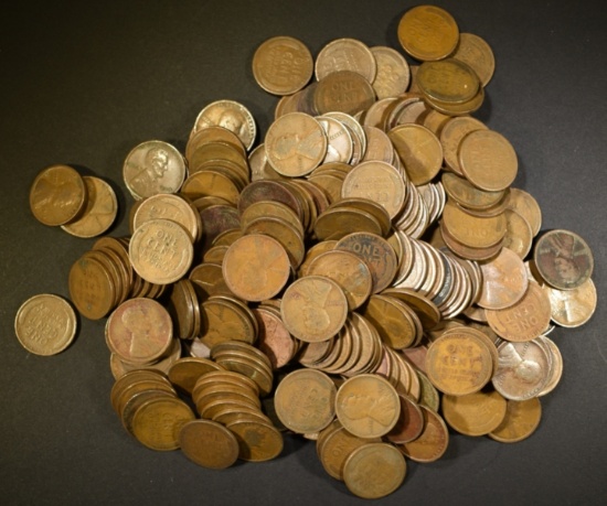 250-MIXED DATE LINCOLN CENTS FROM THE TEENS