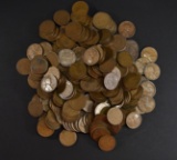 250-MIXED DATE CIRC LINCOLN  CENTS FROM THE 1920'S
