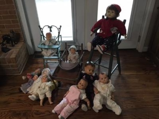 Old dolls and furniture