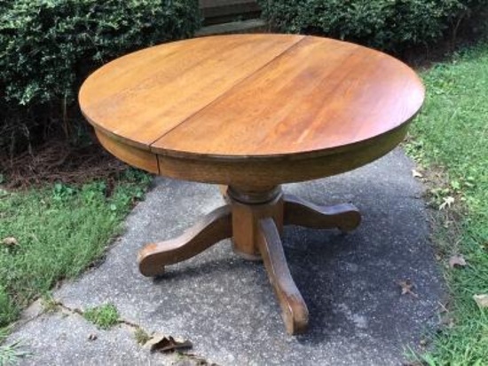 Oak Pedestal Table