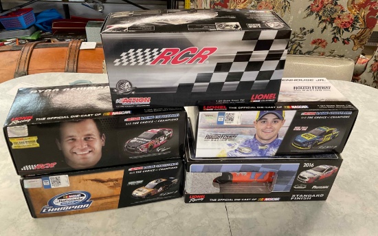 5 Diecast Some Signed