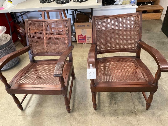 Chairs, Pillows