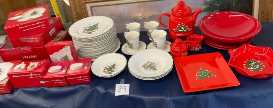 Christmas Dishes, Several Patterns
