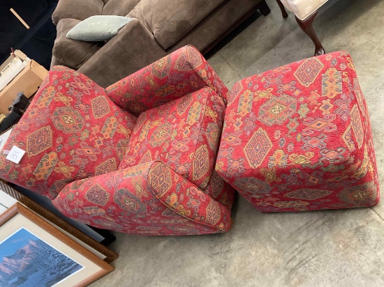 Pier 1 Chair, Ottoman