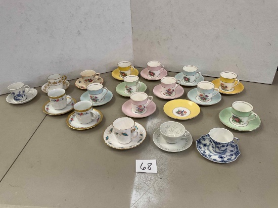 Demi Cups, Saucers
