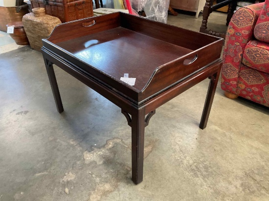 Tray Table (Scratches)