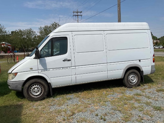 2006 Dodge 2500 Sprinter Van