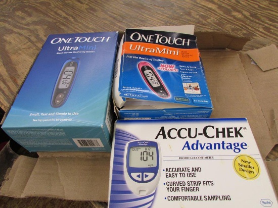 2-one touch ultra minis. 1-accu chek advantage.