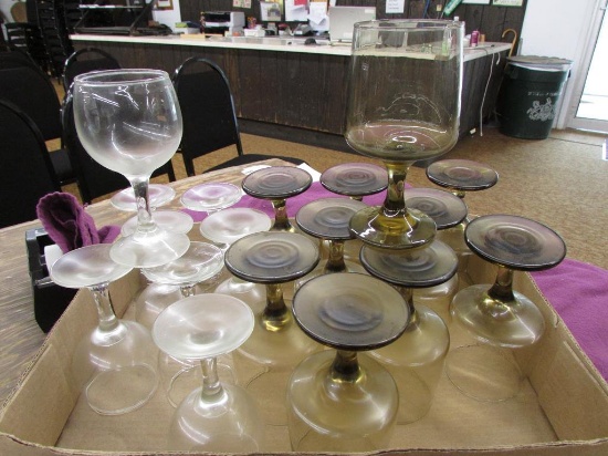 8 clear wine glasses. 10 amber glasses, 6 amber glasses and decanter.