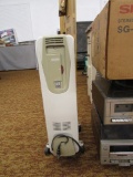Delonhi Floor Heater, may or may not work, No Shipping