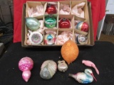 Lot of Christmas Ornaments, 14 ornaments birds, round
