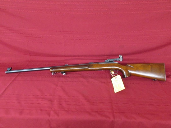 Winchester Repeating arms co. model 52 22lr bolt action rifle. sn: 54526B