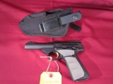 Browning Arms Co. Buck Mark 22lr semi-auto pistol. sn:515ZX18721