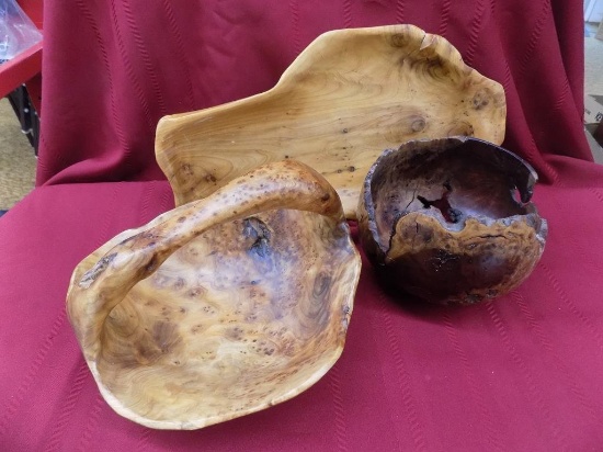 3 pieces of beral wood bowls