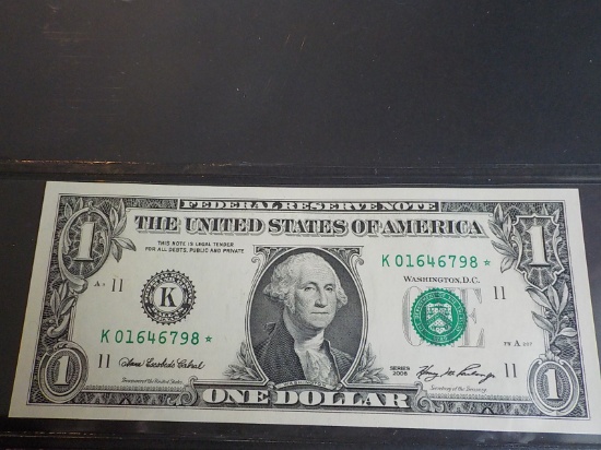 M56 UNC 2006 $1.00 Green Seal