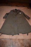 WWII OD KHAKI GREEN MILITARY TRENCH OR OVERCOAT