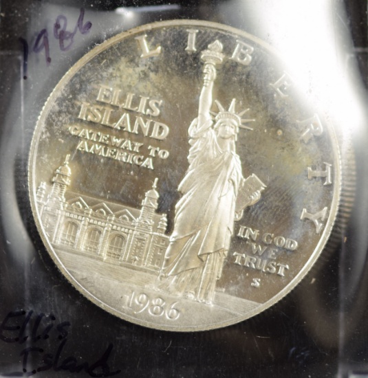 1986 Ellis Island Silver Dollar