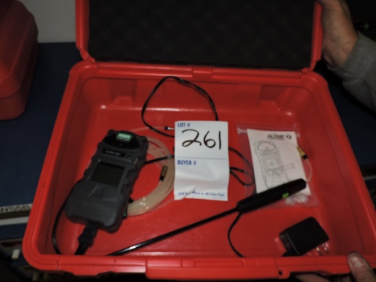 MSA Muiltigas Detector with Case / Charger / Wand