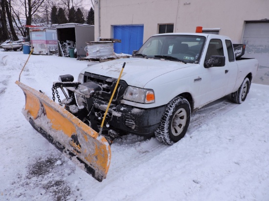 2010 Ford Ranger 4X4 - Lift Gate & Meyers Plow Set Up