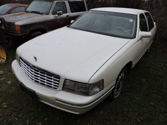 1999 Cadillac Sedan De Ville