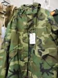 Camouflage Jacket - Parker Cold Weather Camouflage / Size: Large (Regular)