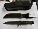 Vintage Hunting Knife with Sheath - in Protective Case  - 7