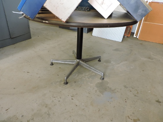 Round Conference Table - 48" Across
