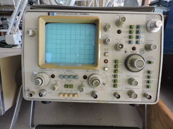 HP 1740A OSCILLOSCOPE