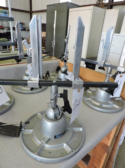 PANAVISE - Upright Vise for Fine Electronic Work
