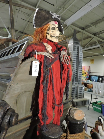 Skeleton Pirate Decoration