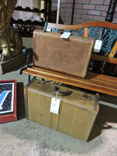 Pair of Vintage Suitcases - see photos