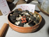 TIN OF VARIOUS ANTIQUES BUTTONS