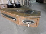 PROP VINTAGE COFFIN / Approx 81