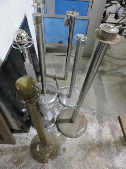 Ugly Duckling STANCHION LOT - Variety of Types / 7 Total