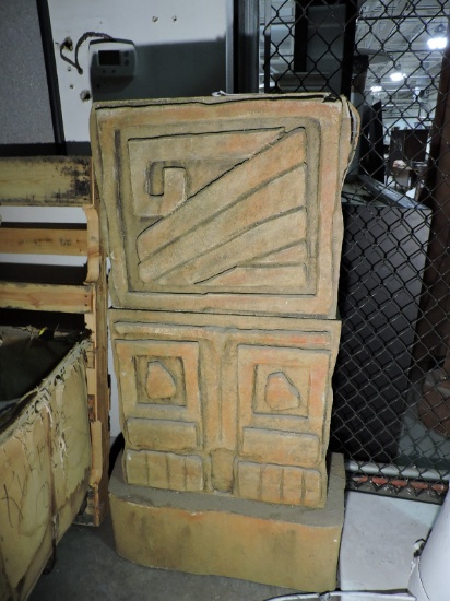 AZTEC Style Statue Base - Prop