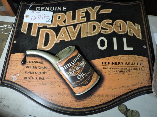 HARLEY DAVIDSON OIL SIGN / Approx. 22" Wide X 19" Tall
