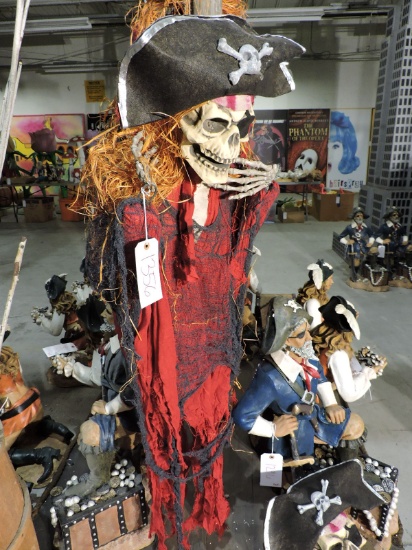 Skeleton Pirate Decoration / Top Half