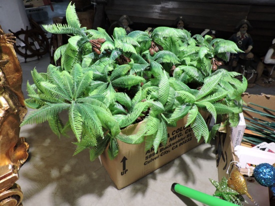 Large Lot of 15" Tall PLASTIC PALM TREES - Box Full