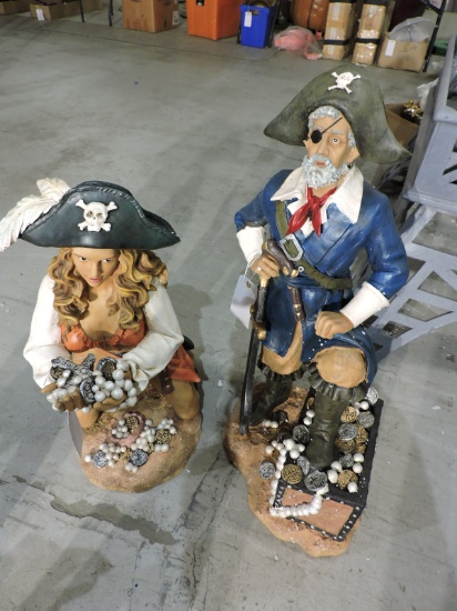 Pirate Couple - Pair of Statues