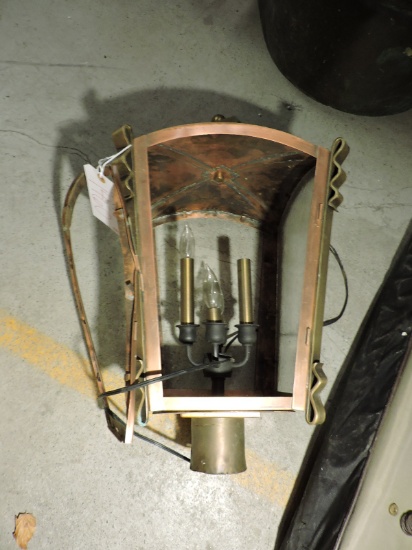Lamppost Top / 4-Bulb / 24" Tall / Needs Work