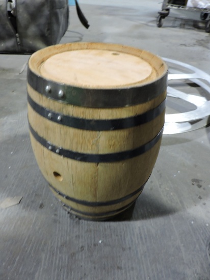 Small Oak Barrel / 11" X 8"